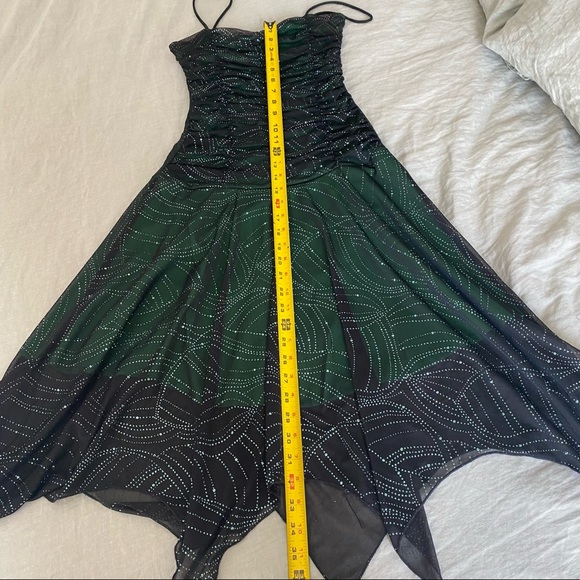 Laura Petite Small/Medium Green and Black Fairy dress - Picture 6 of 10